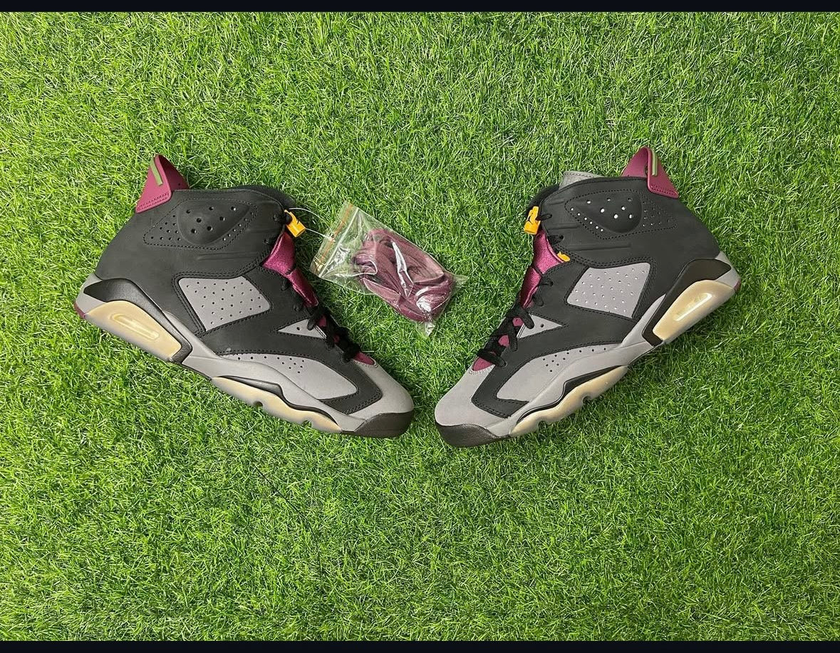 Air Jordan Retro 6 “ Bordeaux “